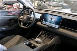 بي واي دي كوين L DM-i